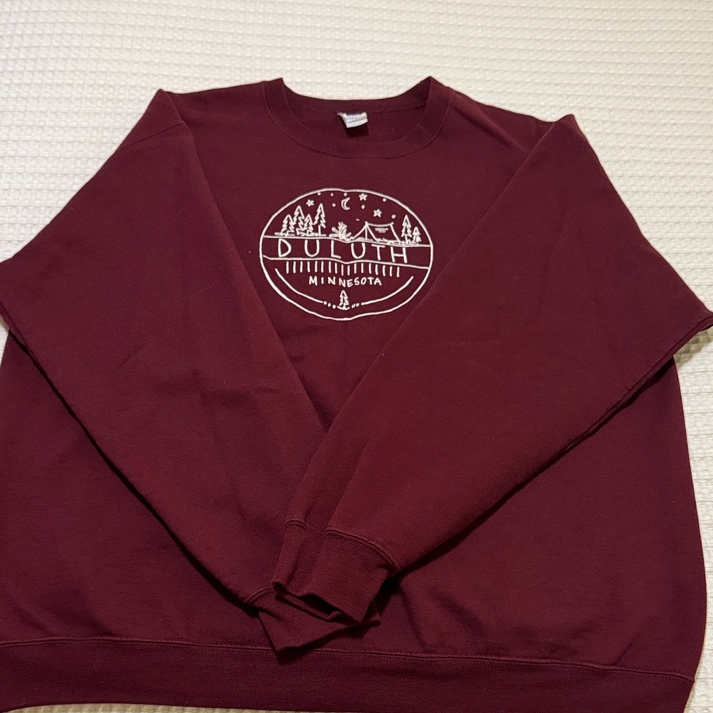 Duluth Graphic Crewneck